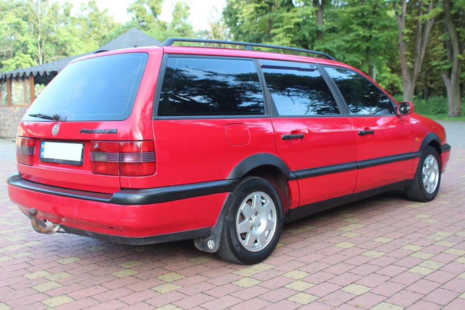 Volkswagen Passat B4 1993-1996 Fender flares (4 pcs, black) Photo 8