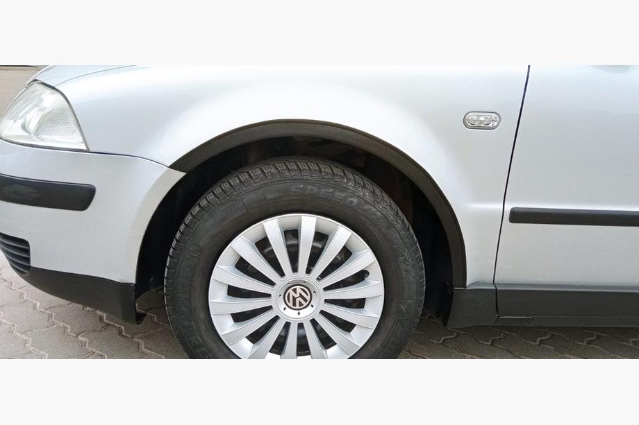 Volkswagen Passat B5 1997-2005 Fender flares (4 pcs, black) SW, 1996-2005, ABS Image