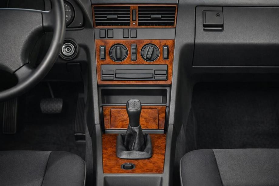 Mercedes C-class W202 1993-2001 Dashboard Trim Covers (1993-1995) Image