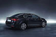 Review of the updated sedan Toyota Avensis photo 3