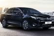Review of the updated sedan Toyota Avensis photo 2