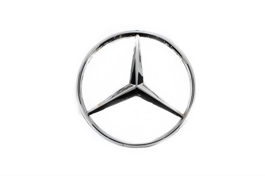 Mercedes E-class W124 1984–1997 Rear Emblem (Stainless Steel) Image