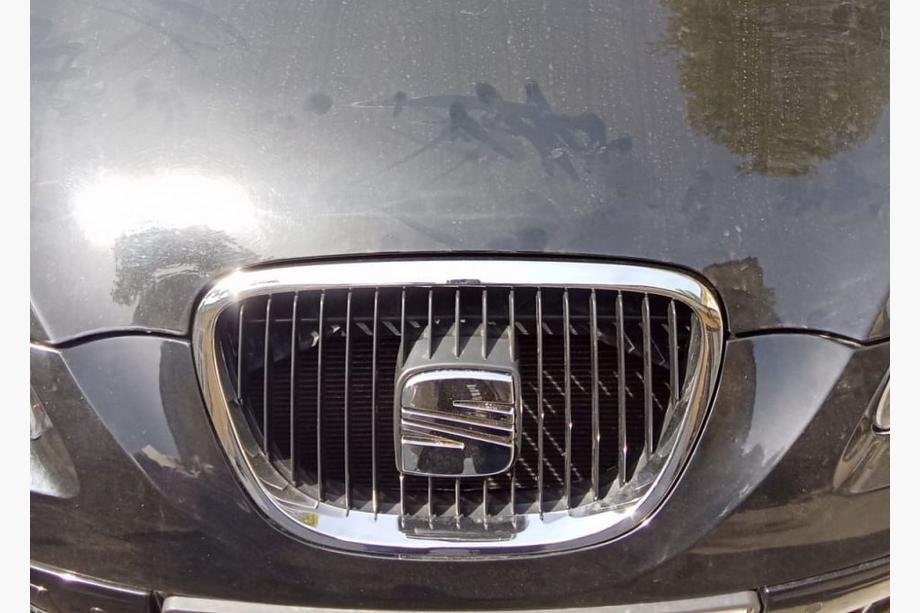 Seat Leon 2005-2012 Emblem 5P0 853 679 739 Image