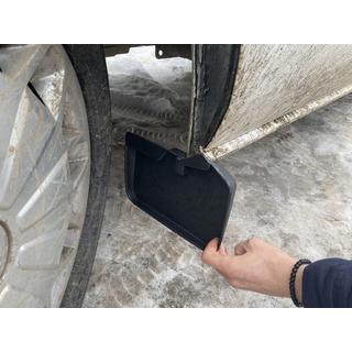 Premium Front Mud Flaps (2 pcs) Ford Custom 2013-2022 photo 3