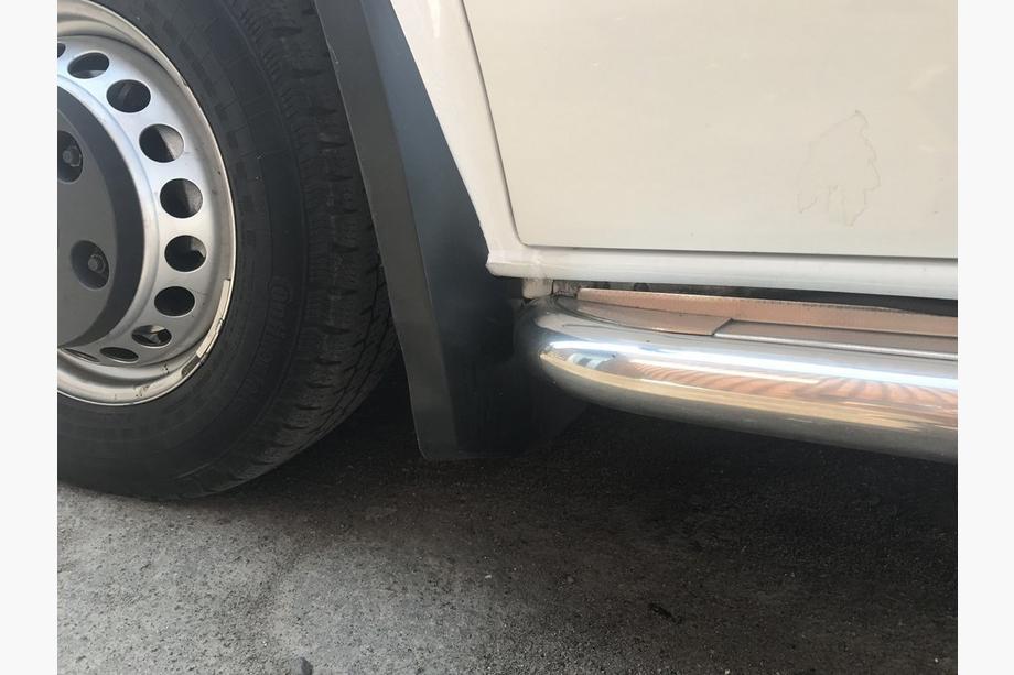 Volkswagen Crafter 2006-2016 Premium Begel Mud Flaps Photo 3