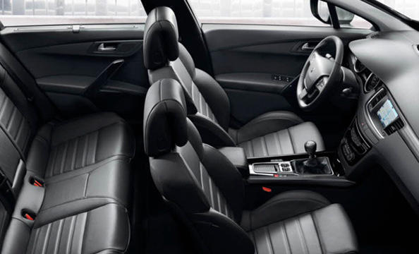 Flagship sedan Peugeot 508 Photo 5