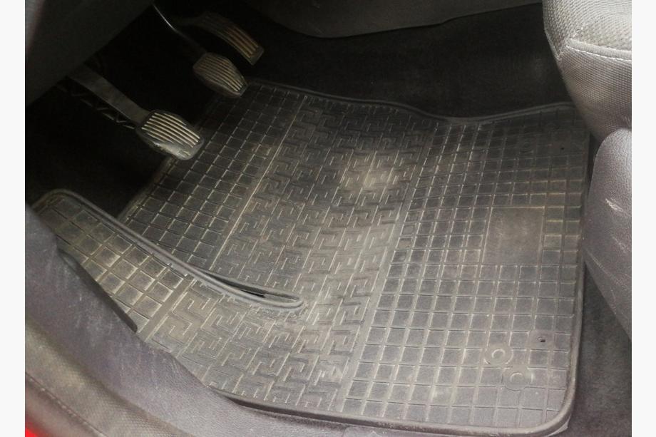 Ford Focus III 2011-2017 Rubber Floor Mats (4 pcs, Polytep) Photo 3