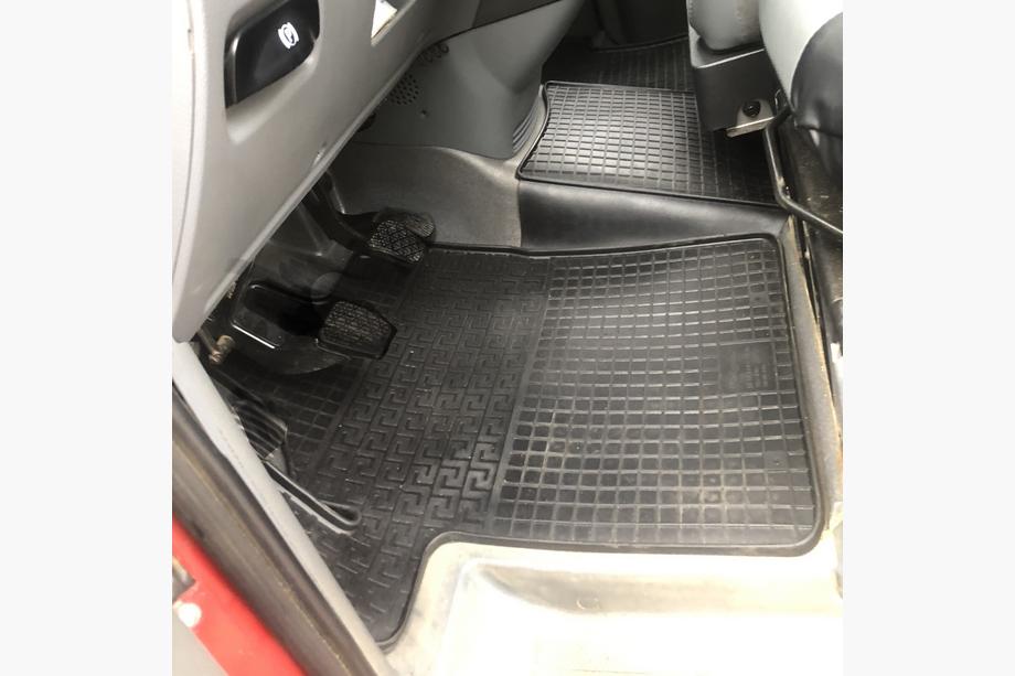 Mercedes Vito W639 2004-2014 Rubber Floor Mats (3 pcs, Polytep) Photo 8
