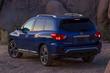 Review 7 seater of the updated crossover Nissan Pathfinder photo 3