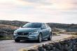 The five-door hatchback Volvo V40 photo 6