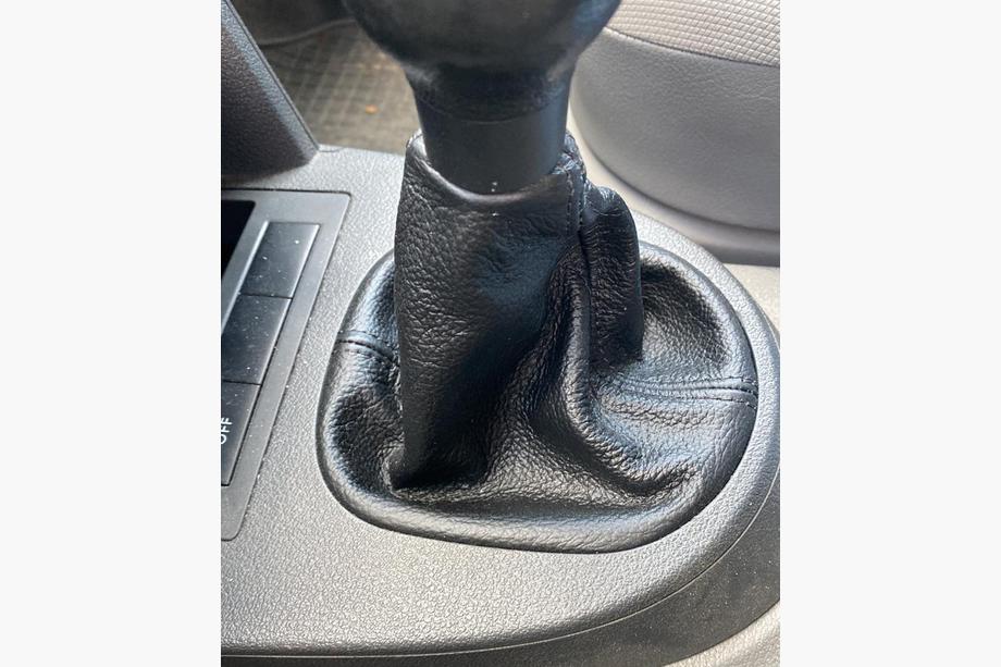 Volkswagen Caddy 2010-2015 Leather Gear Shift Boot Image