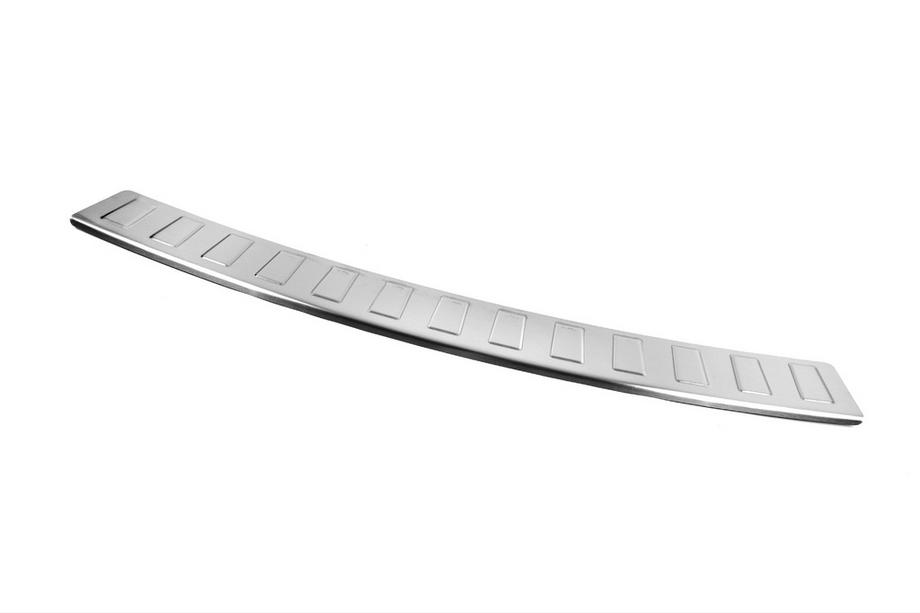 Renault Duster 2008–2017 Rear Bumper Protector Carmos without Edge (Stainless Steel) Image