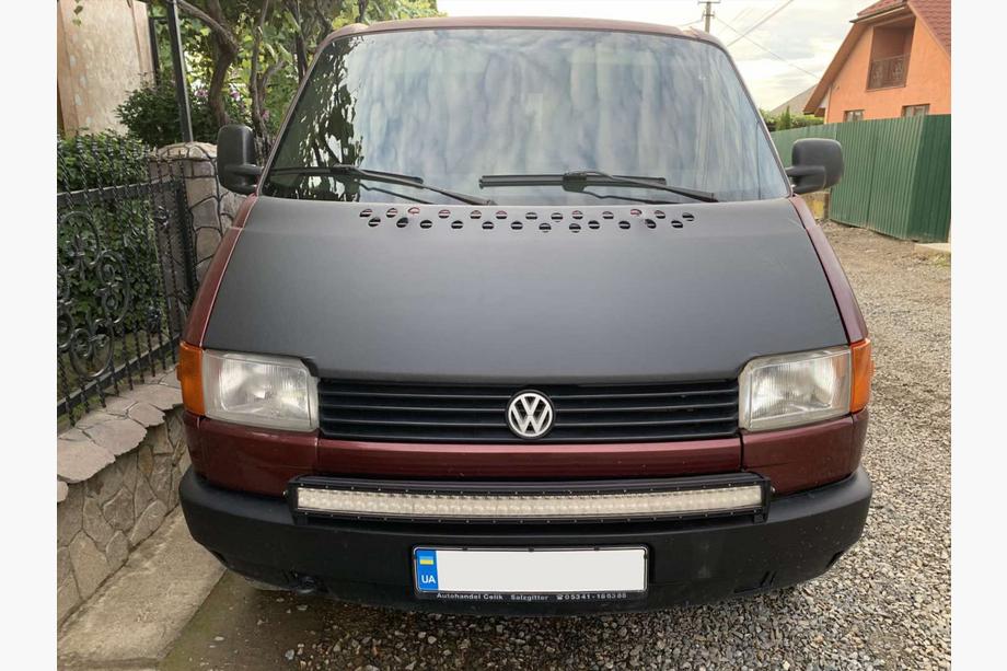 Volkswagen T4 Caravelle/Multivan 1990–2003 Hood cover for flat hood (leatherette) Image