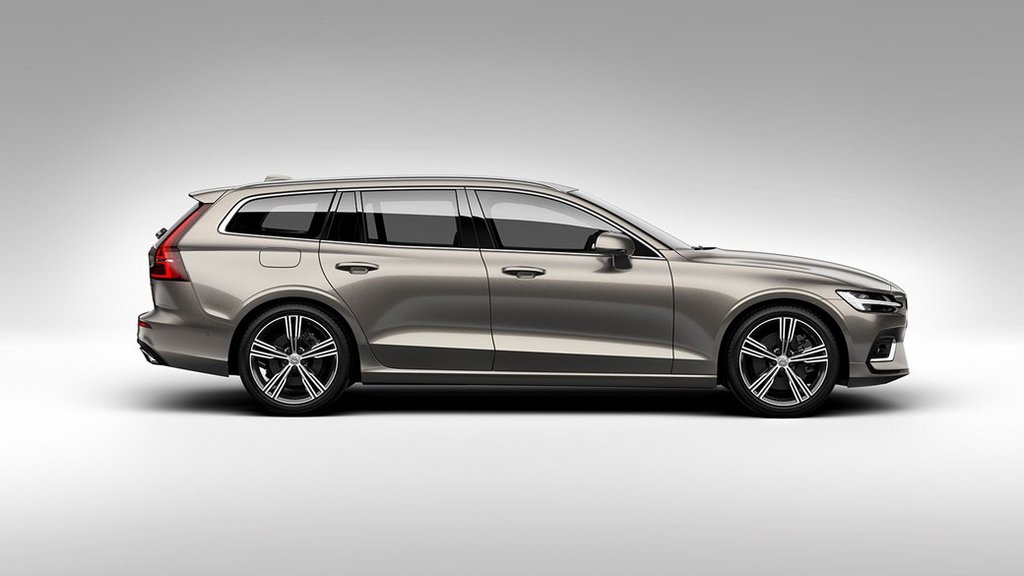 Premium wagon Volvo V60 is a new generation