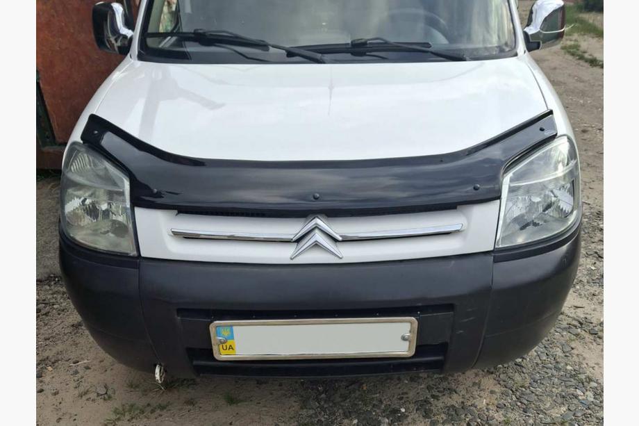 Citroen Berlingo 1996-2008 Hood Deflector Eurocap (2003-2008) Image