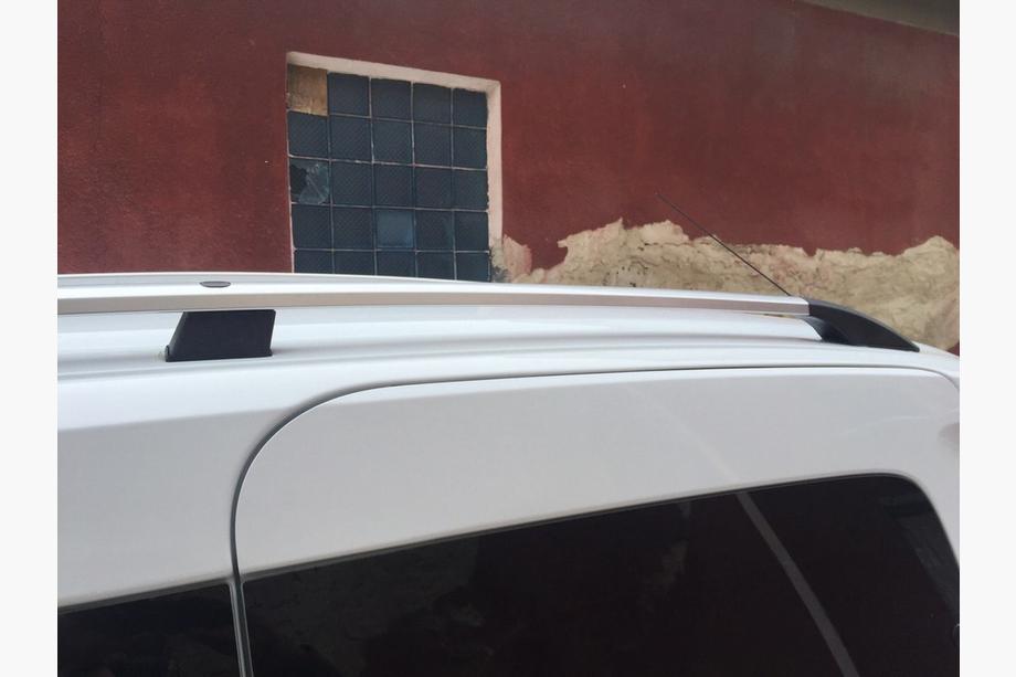 Dacia Dokker 2013-2022 Chrome Roof Rails Photo 3