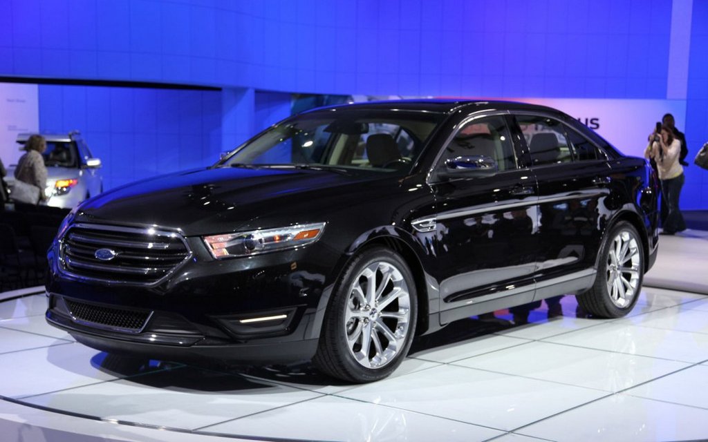 Browse sedan Ford Taurus 2013 model year