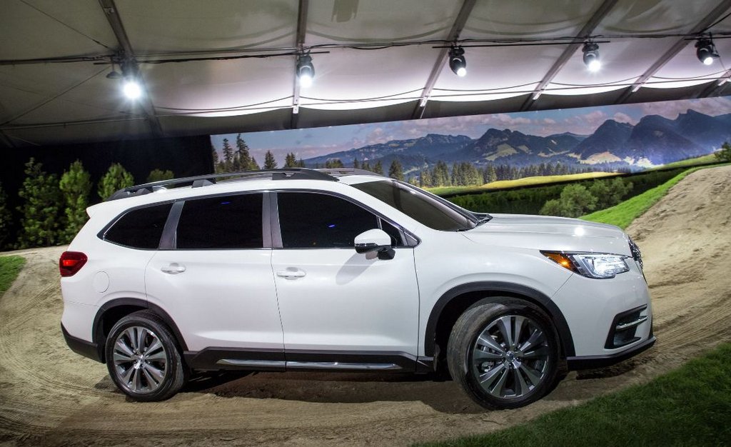The rear of the SUV Subaru Ascent