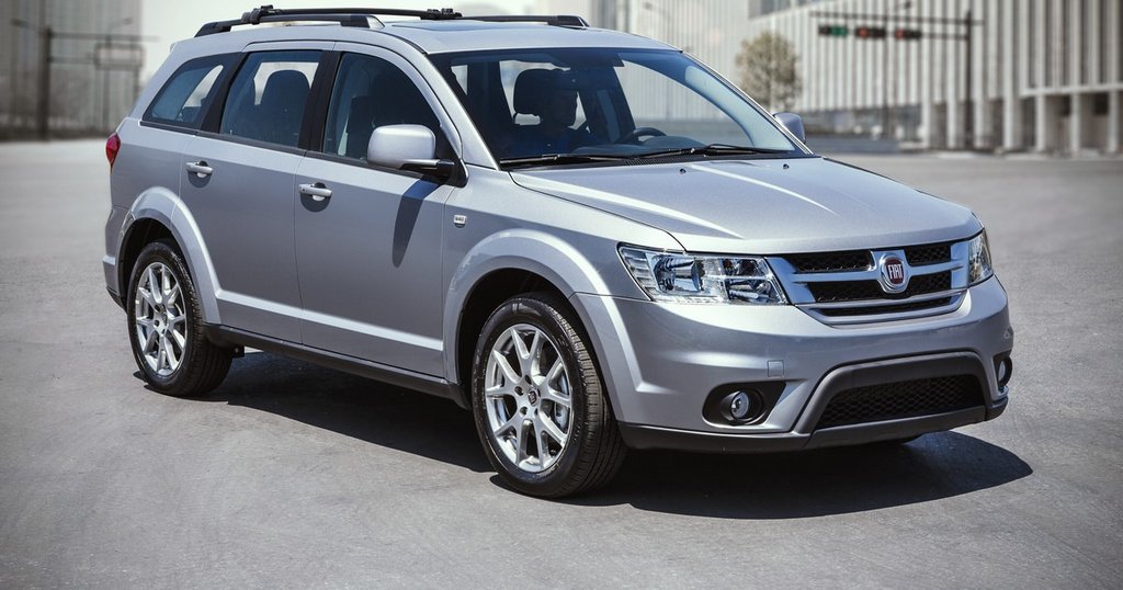Browse Fiat Freemont crossover