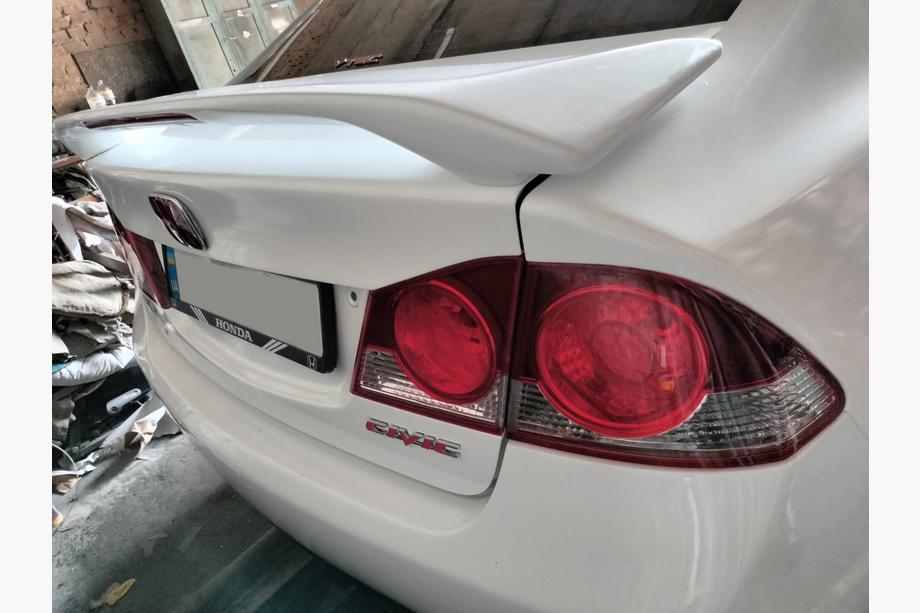 Honda Civic Sedan VIII 2006-2011 Isikli Spoiler (primed for painting) Photo 5