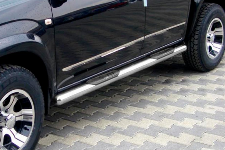 Kia Carens 1999-2012 Side Stainless Steel Bars Image