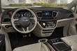A minivan review Chrysler Pacifica photo 7