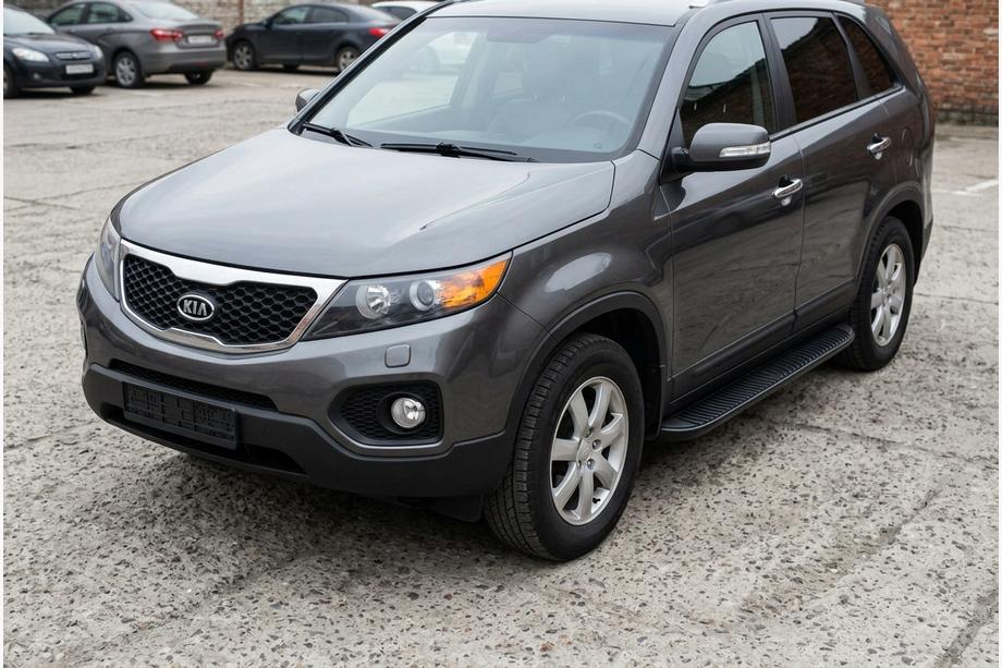 Kia Sorento II XM 2009-2014 Side Steps Tayga Black (2 pcs, Aluminum) 2013-2016 Image