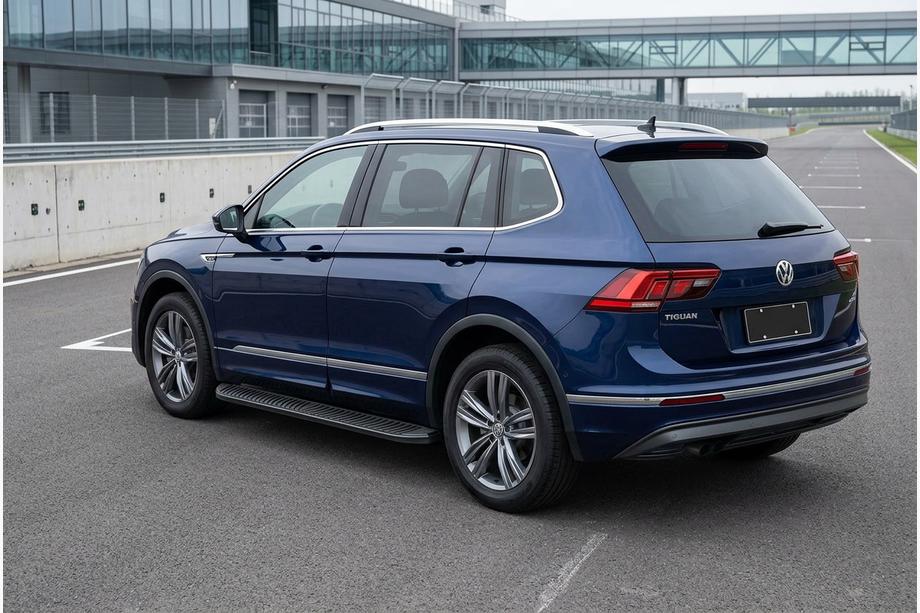 Volkswagen Tiguan 2016-2023 Side Steps Tayga Black (2 pcs, Aluminum) Image