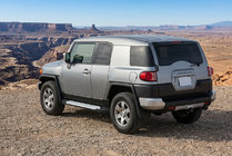 Toyota FJ Cruiser 2006-2022 Side Steps Allmond Grey (2 pcs, Aluminum) photo 1
