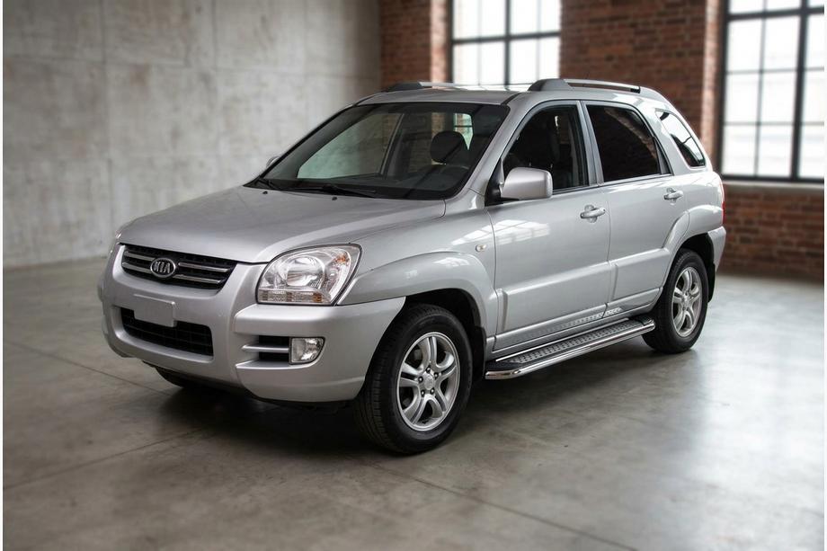 Kia Sportage 2004-2010 Side Steps Maydos V2 (2 pcs, Aluminum & Stainless Steel) Image