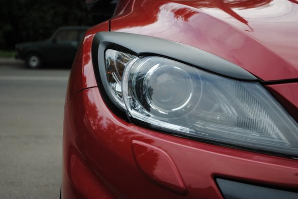 How to install the cilia on the headlights