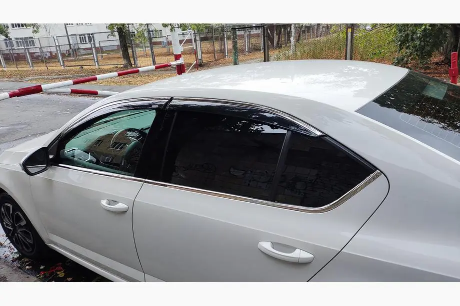 Skoda Octavia III A7 2013-2019 Window Deflectors with Chrome Trim LiftBack (4 pcs, Niken) Image