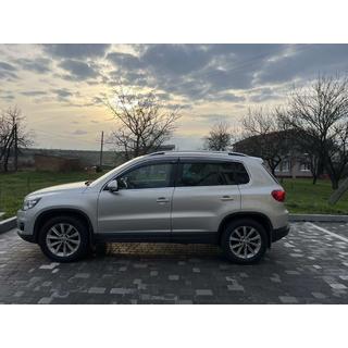 Window Deflectors with Chrome Trim (4 pcs, Niken) Volkswagen Tiguan 2007-2016 photo 4