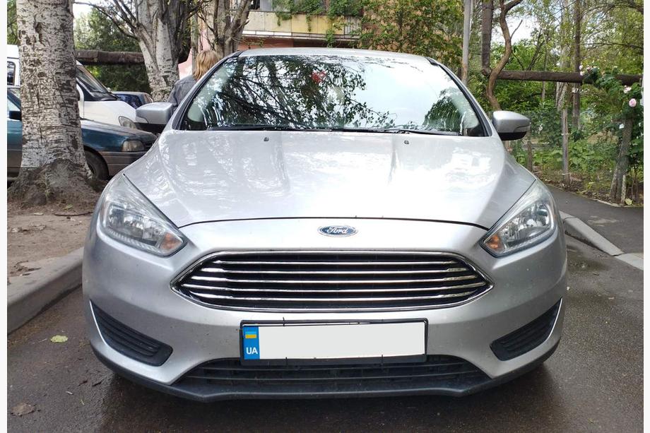 Ford Focus III 2011-2017 Front Grille (Titanium) Photo 1