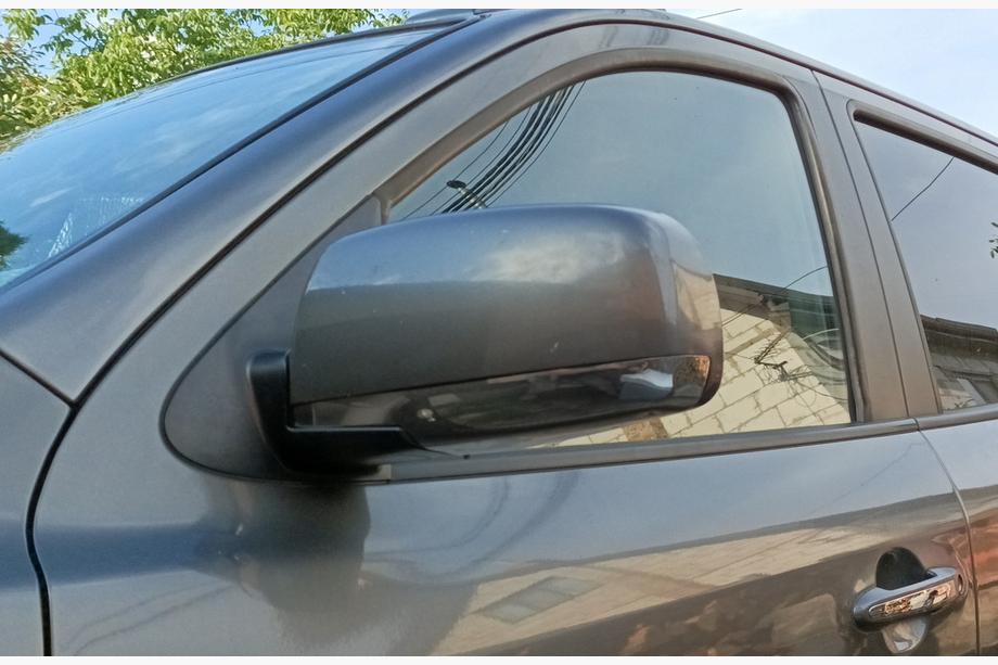 Hyundai Santa Fe 2 2006-2012 Mirror Covers (2 pcs, Stainless Steel) Image