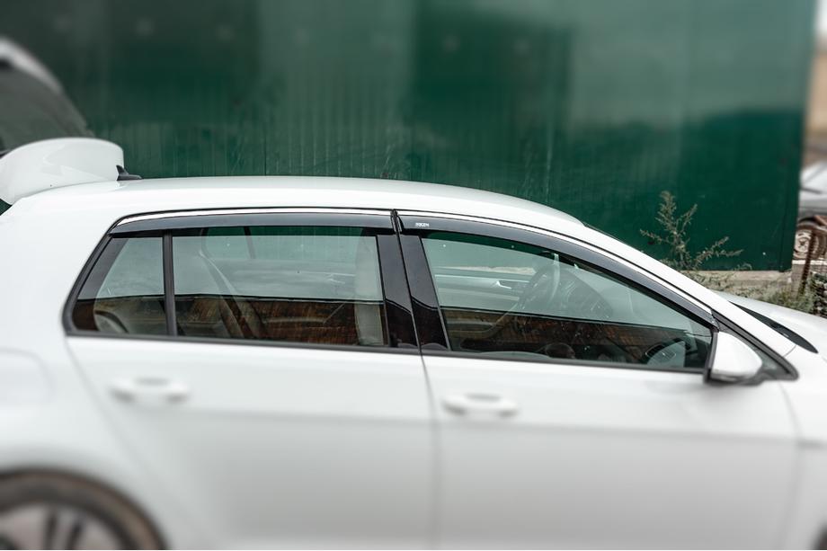 Volkswagen Golf 7/E-Golf 2012-2020 Window Deflectors with Chrome Trim HB (4 pcs, Niken) Photo 3