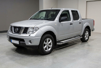 Nissan Navara 2006-2015 Side Steps Maydos V2 (2 pcs, Aluminum & Stainless Steel) photo 1