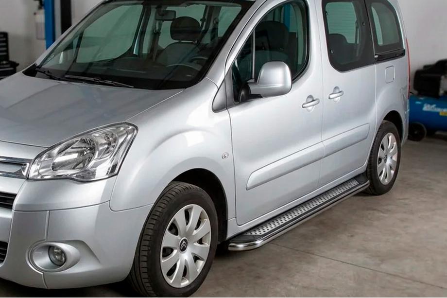 Peugeot Partner Tepee 2008-2018 Side Steps Maydos V2 (2 pcs, Aluminum & Stainless Steel) Image