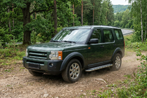 Land Rover Discovery III 2004–2009 Side Steps Maydos V2 (2 pcs, Aluminum & Stainless Steel) photo 1
