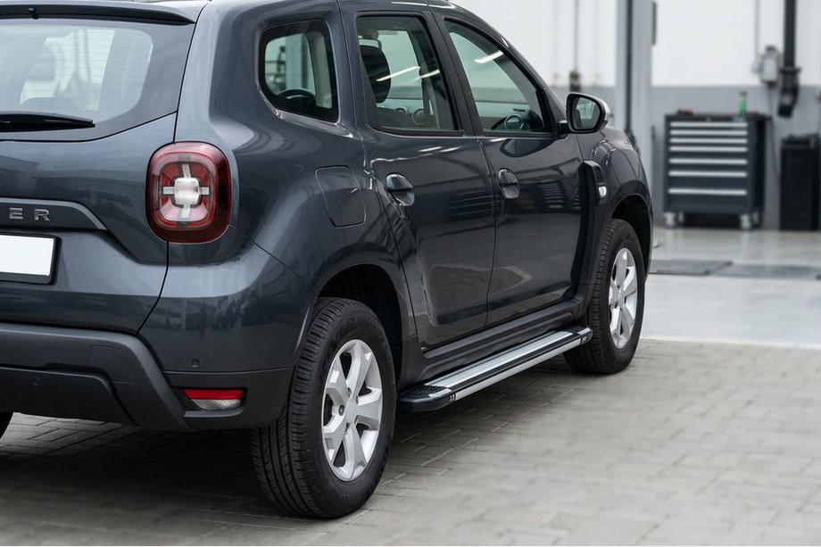 Renault Duster 2018-2024 Side Steps Rainbow (2 pcs, Aluminum) Image