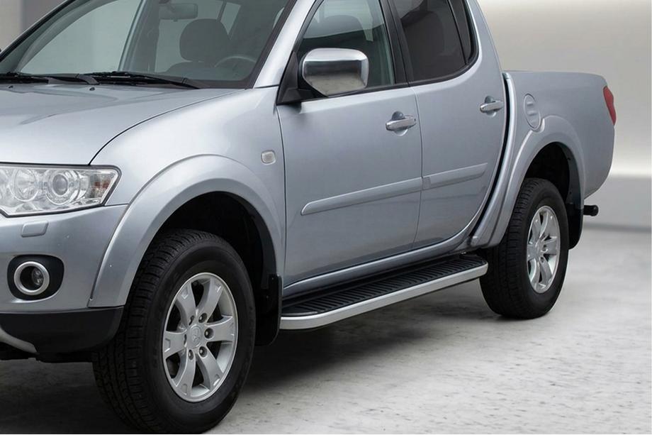 Fiat Fullback 2016- Side Steps Tayga (2 pcs, Aluminum) Image