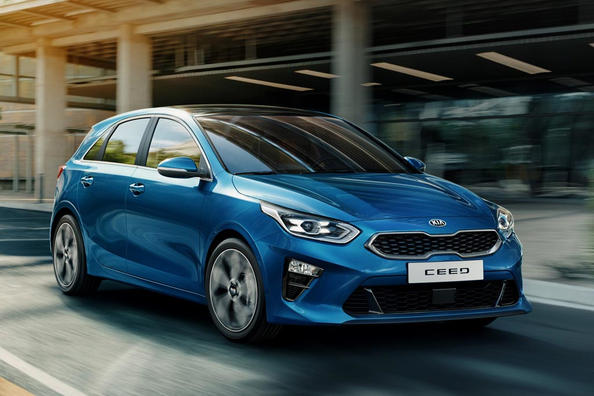 Review of KIA Ceed hatchback of the third generation