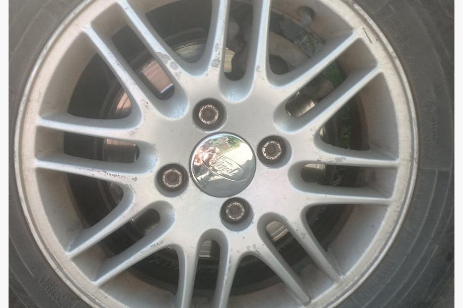 Ford Wheel Center Caps 68.5/50mm Chrome (Set of 4) Photo 4