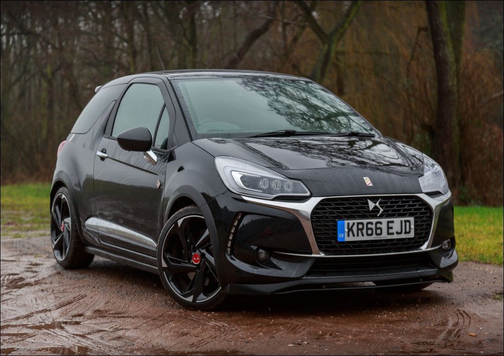 Review three-door hatchback Citroen DS 3