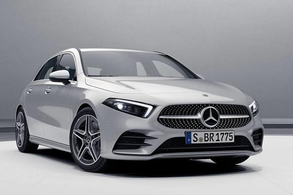 An overview of hatchback Mercedes-Benz A-class fourth generation