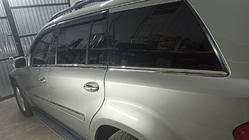 Mercedes GL class X164 2006-2012 Window Lower Trim Stainless Steel (6 pcs) photo 3