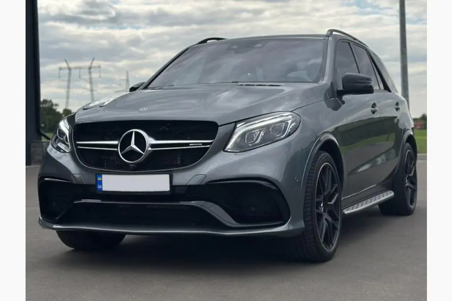 Mercedes GLE/ML сlass W166 2011-2018 Body kit GLE63 AMG (with rear diffuser) Image