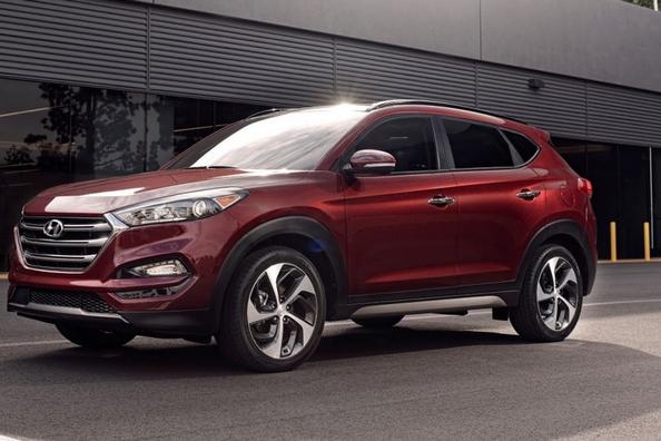 Review the crossover Hyundai Tucson is a third-generation