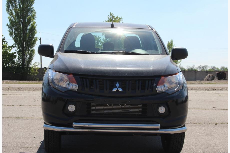 Mitsubishi L200 2015-2024 Front Bull Bar ST014 (Stainless Steel) Image