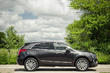 Browse mid-size premium crossover Cadillac XT5 photo 4